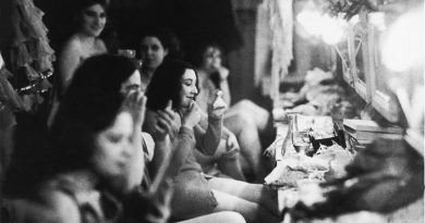 Holding on my feminist values in the dance industry. A personal view from a dancer